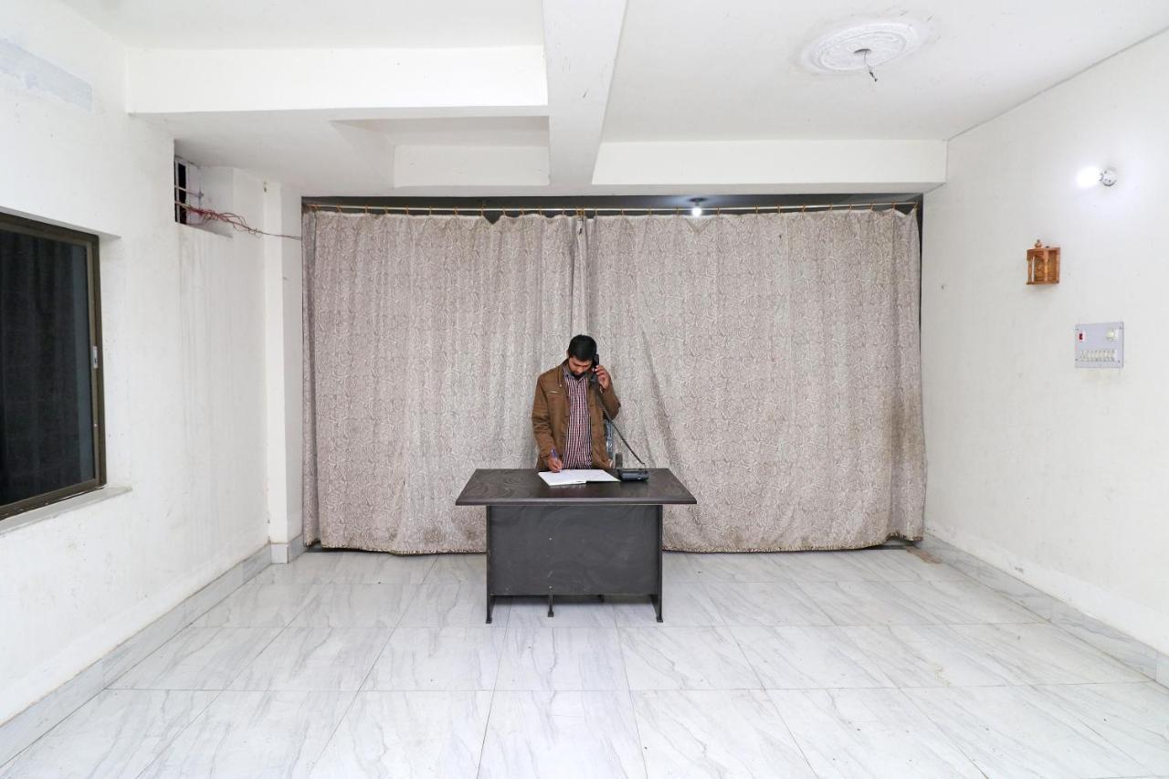 Oyo Nalanda Guest House Экстерьер фото